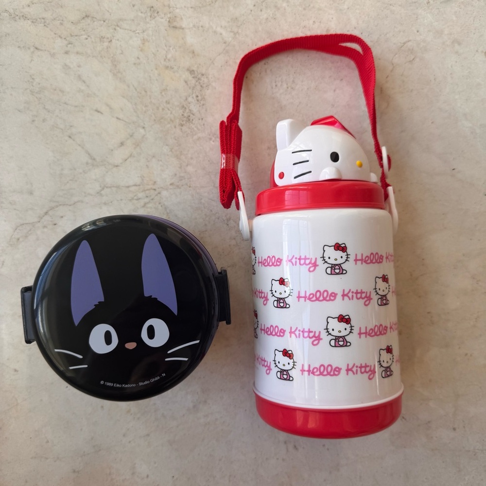 Hello Kitty and Jiji Lunch Set